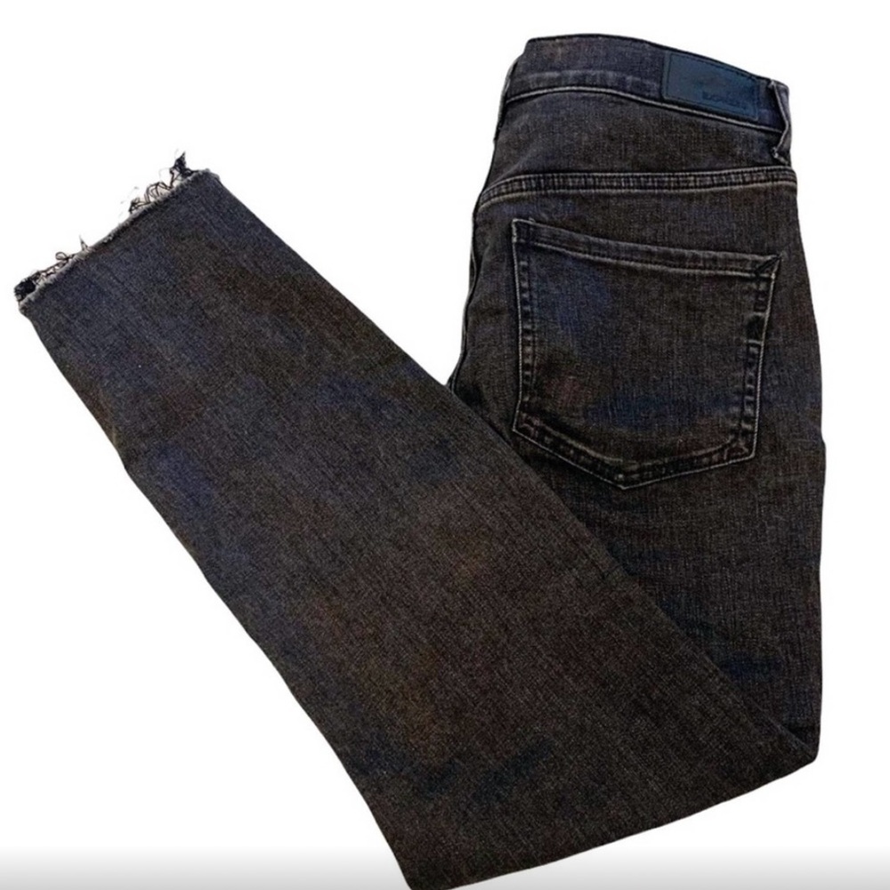 Express Black Slim Ankle Super High Rise Raw Hem Jeans - Picture 3 of 9